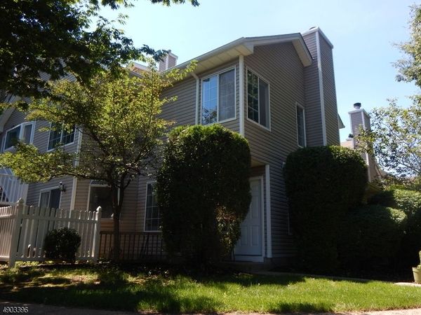 9 Pendleton Court, Bedminster, NJ 07921