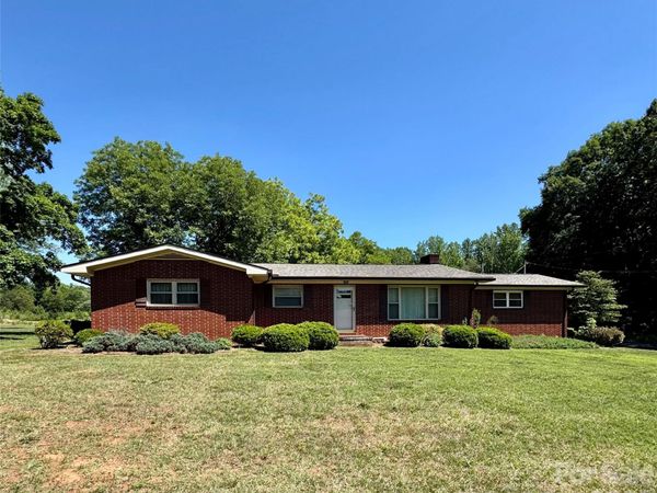404 E Lyerly Street, Salisbury, NC 28146
