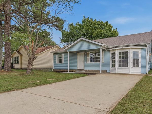 Paragould, AR 72450