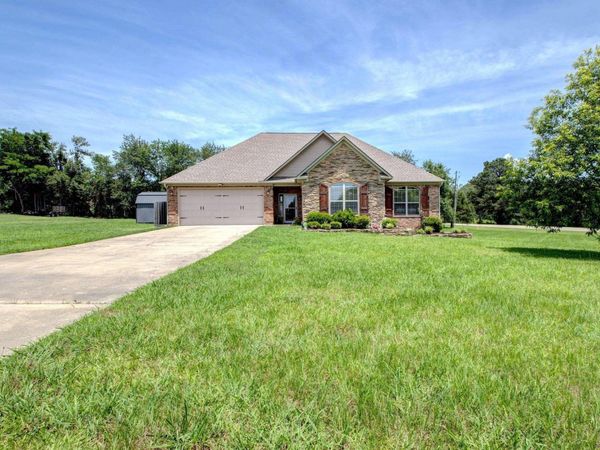 104 Bob White Cove, Beebe, AR 72012
