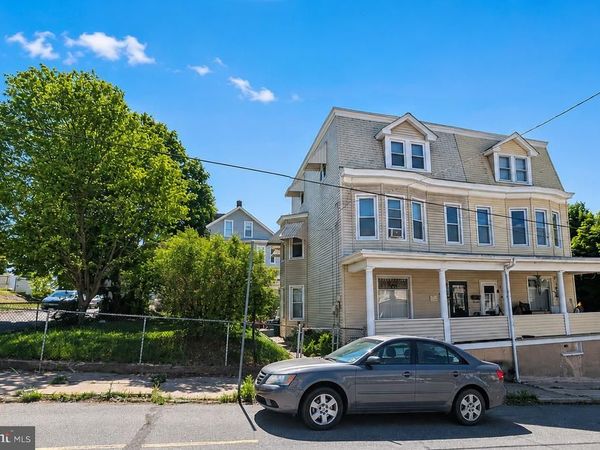 222 S 2ND STREET , COALDALE, PA 18218