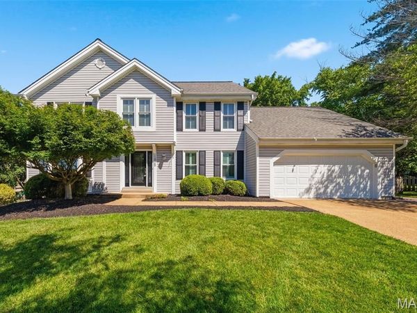 1805 Sumter Ridge Court , Chesterfield, MO 63017