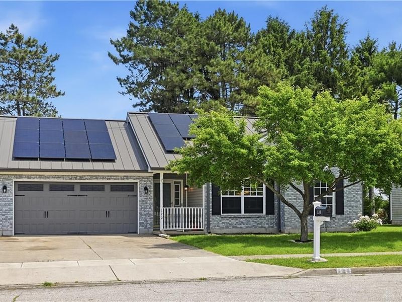 120 Parkview Drive, New Lebanon, OH 45345 Photo 1