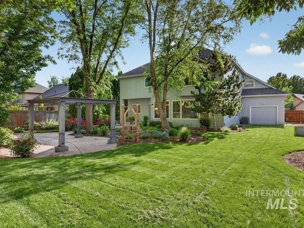 2910 S Mayflower Way, Boise, ID 83709