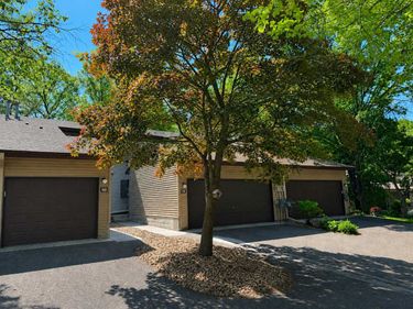 110 South Drive, Unit E, Circle Pines, MN 55014