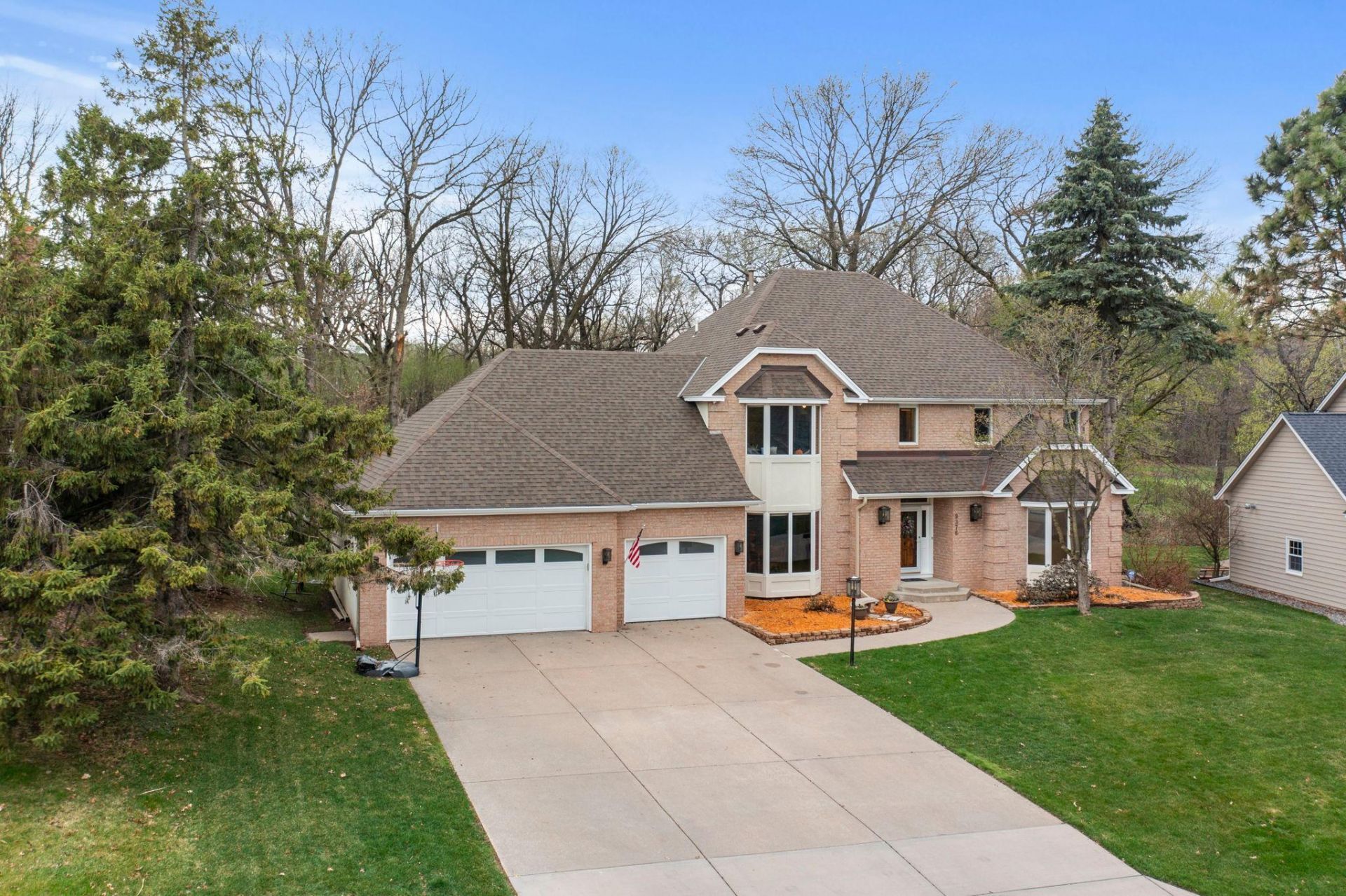 9376 Wedgewood Drive , Woodbury, MN 55125