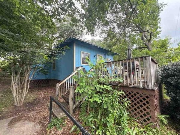 16 Gulf Street , Chickasaw, AL 36611