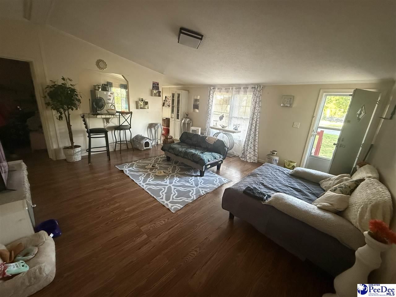 102 S Pinckney Photo 5
