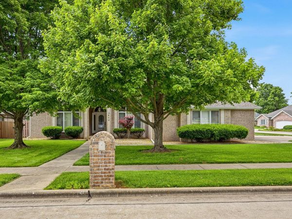 3640 W Edgewood Court , Springfield, MO 65807