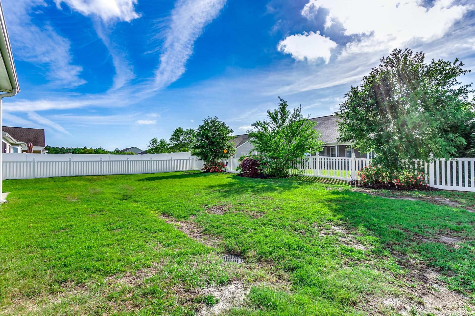628 Lafayette Park Dr.  Photo 30