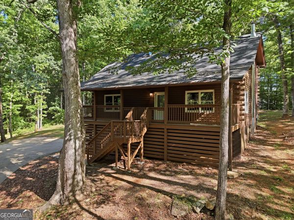437 Twin Lakes Drive, Canton, GA 30115