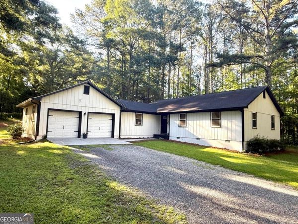 1177 Bob Smith Road, Sharpsburg, GA 30277