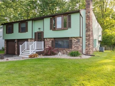 7588 Winterhaven Drive, Liverpool, NY 13088