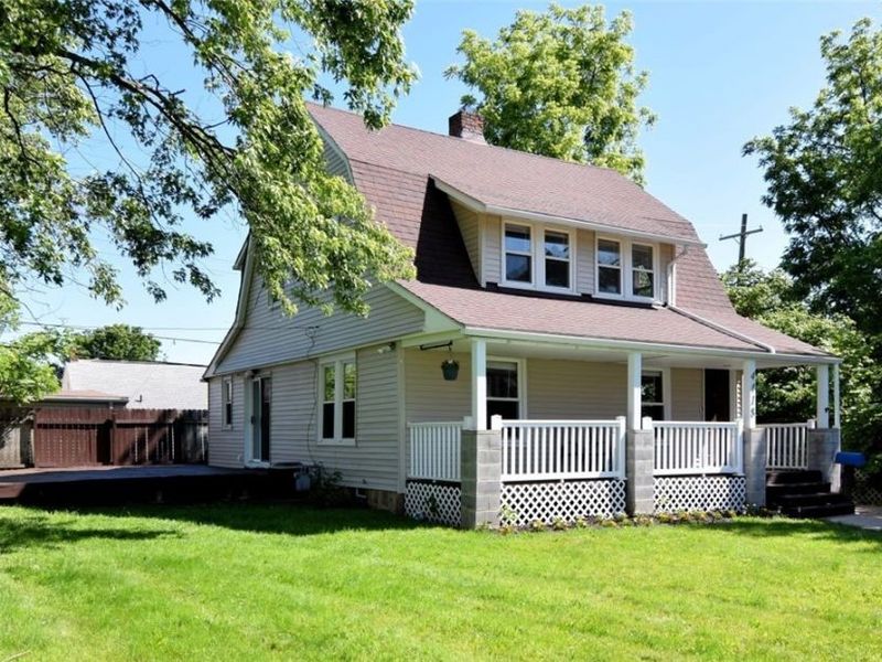 4418 Lincoln Avenue , Parma, OH 44134 Photo 2