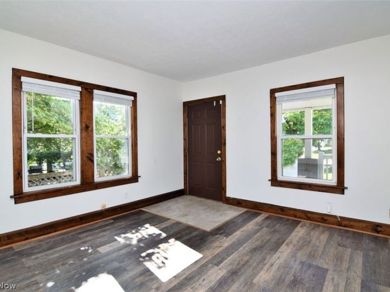 4418 Lincoln Avenue , Parma, OH 44134 Photo 7