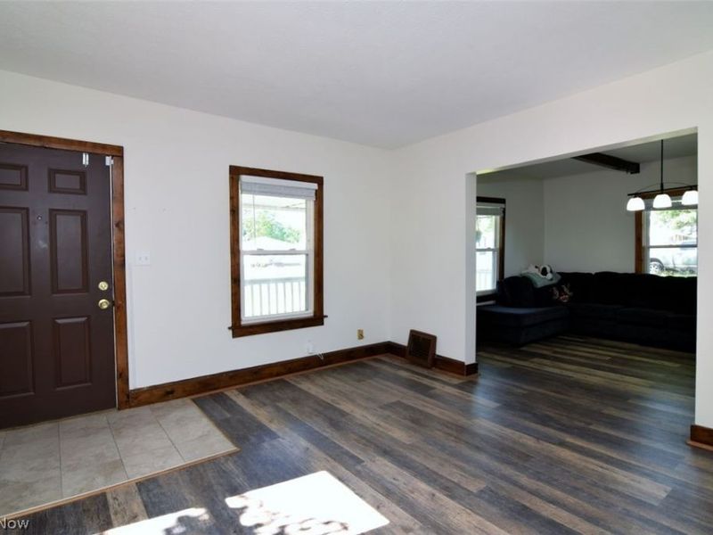 4418 Lincoln Avenue , Parma, OH 44134 Photo 8