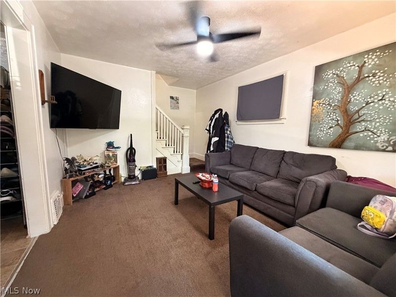 1150 Forest Avenue, Alliance, OH 44601 Photo 4