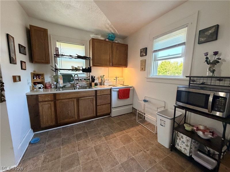 1150 Forest Avenue, Alliance, OH 44601 Photo 9