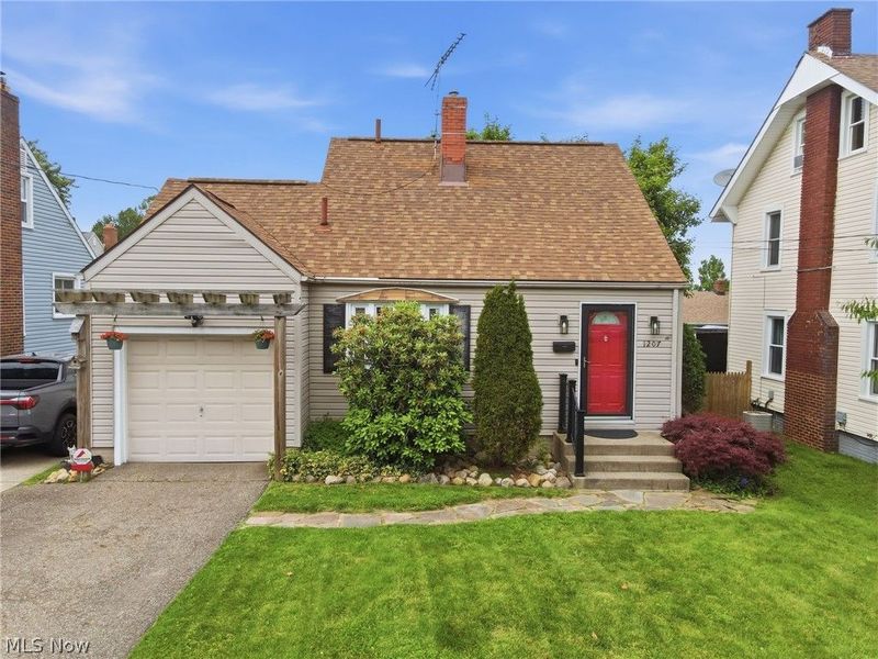 1207 Havana Place NE, Canton, OH 44714 Photo 2