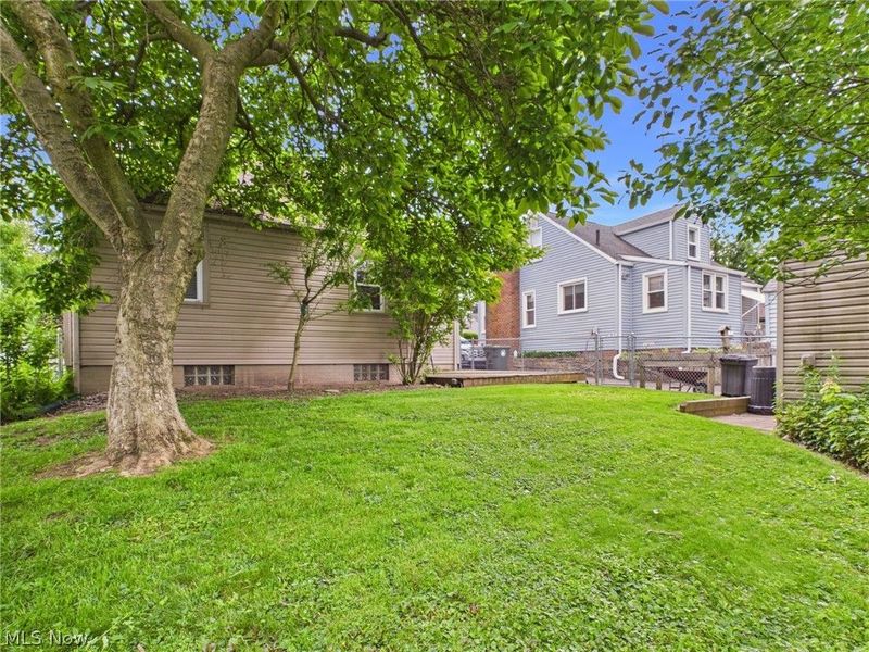 1207 Havana Place NE, Canton, OH 44714 Photo 32