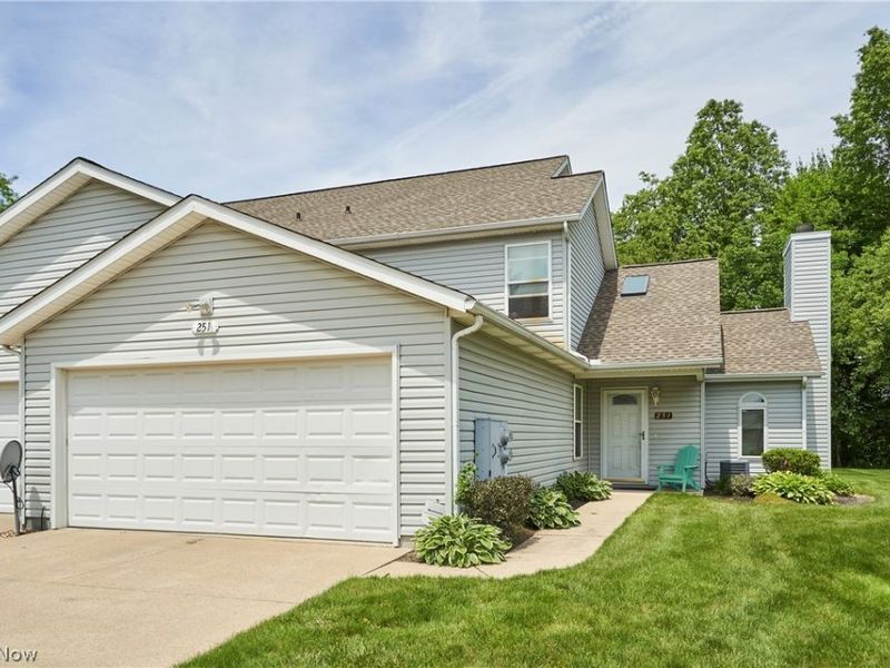 251 Westberry Circle, Tallmadge, OH 44278 Photo 2