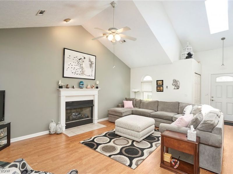 251 Westberry Circle, Tallmadge, OH 44278 Photo 5