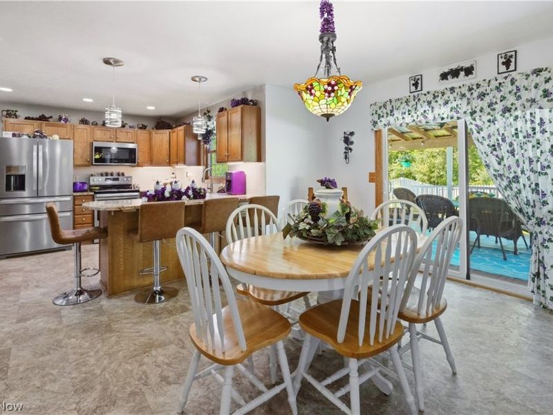 1034 Abby Lane, Willard, OH 44890 Photo 5