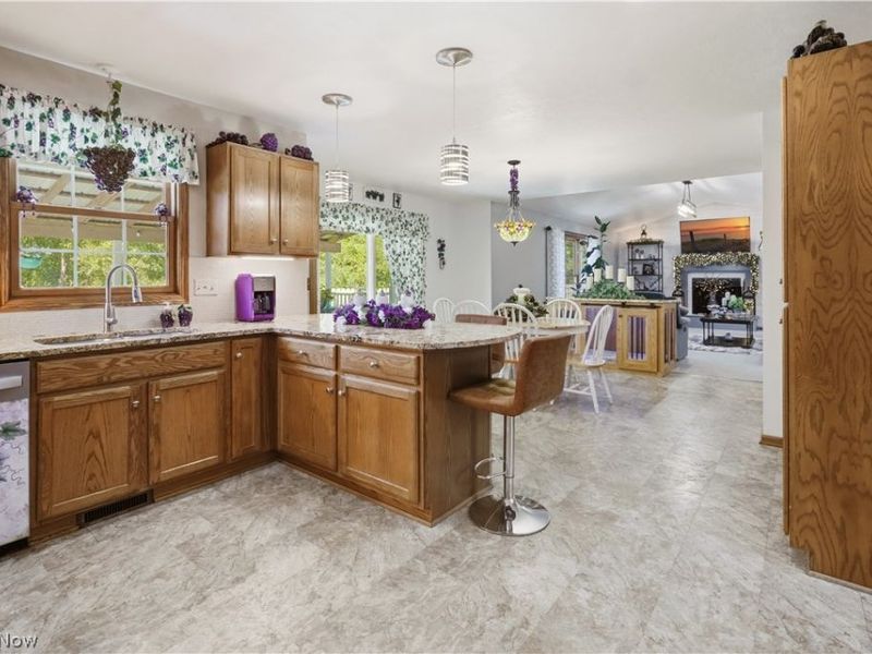1034 Abby Lane, Willard, OH 44890 Photo 8