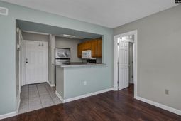 1600 Park Circle  photo 4