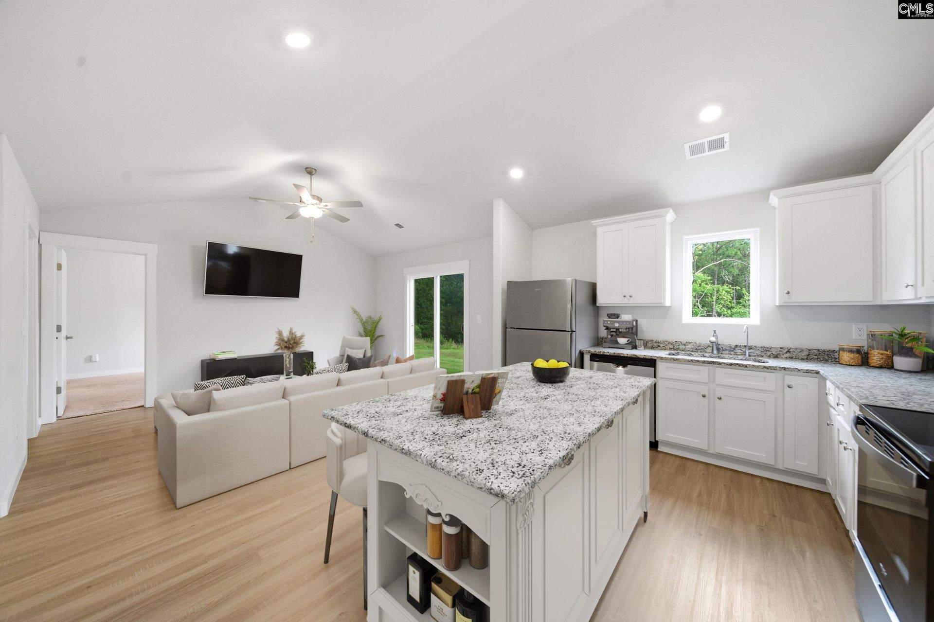1676 Hidden Garden Lane  Photo 4