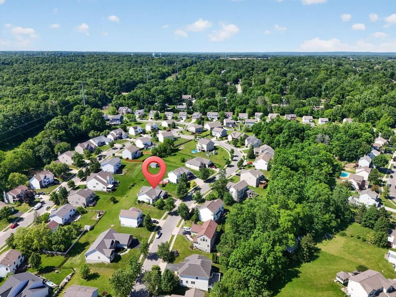 313 Weatherburn Drive, Pataskala, OH 43062 Photo 12