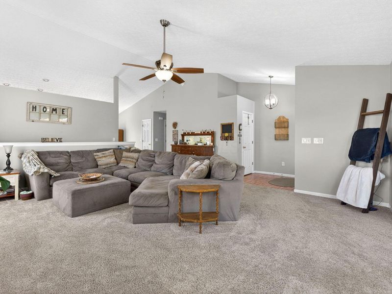 313 Weatherburn Drive, Pataskala, OH 43062 Photo 29