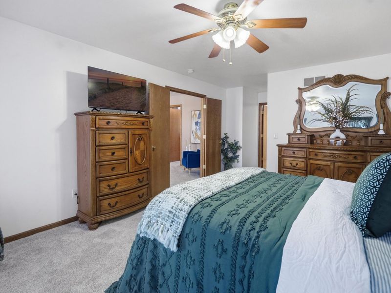 1034 Abby Lane , Willard, OH 44890 Photo 21