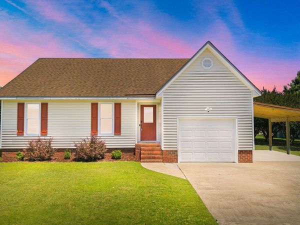 303 Plateau Drive , Greenville, NC 27858
