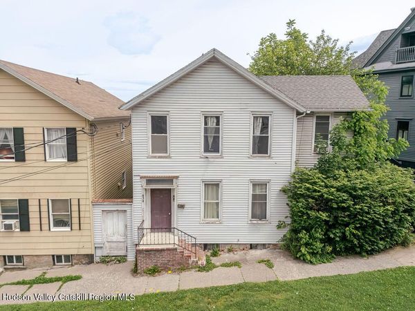 854 Columbia Street, Hudson, NY 12534