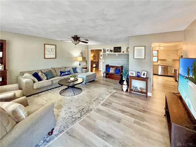 768 Gardenwood Drive, Greenville, OH 45331 Photo 2