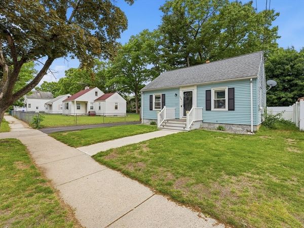 154 Russell Street, Springfield, MA 01104