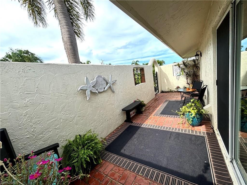 1455 Curlew Ave, Unit 1, Naples, FL 34102 Photo