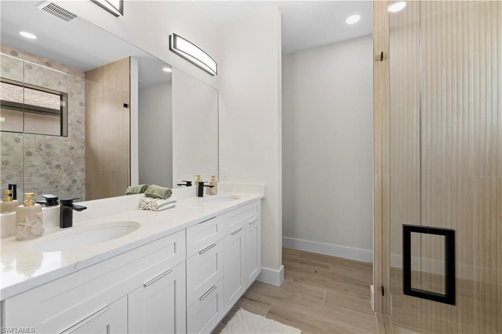 2547 Storter Ave , Naples, FL 34112 Photo