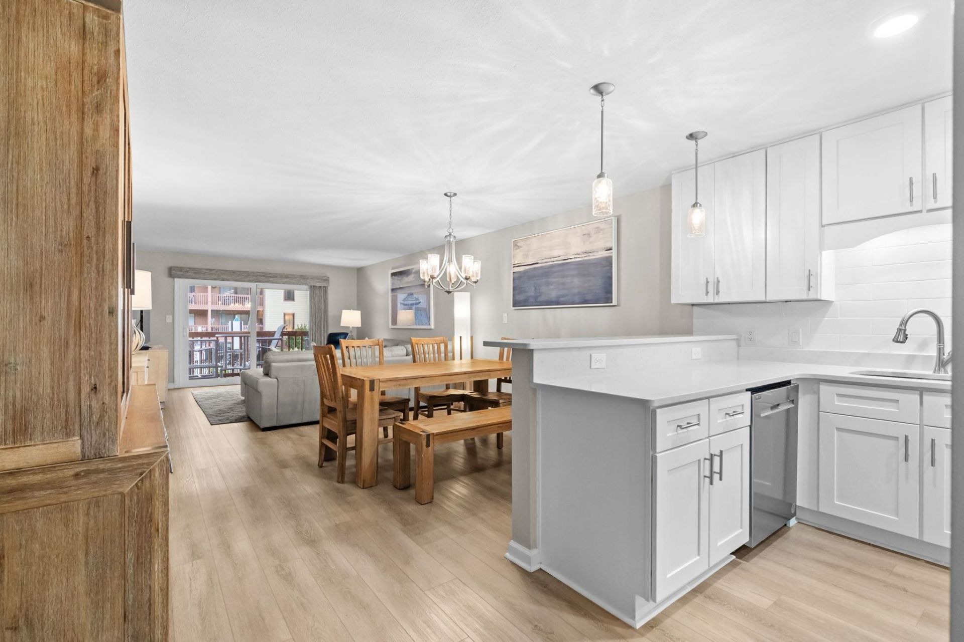 5507 N Ocean Blvd. Photo 8