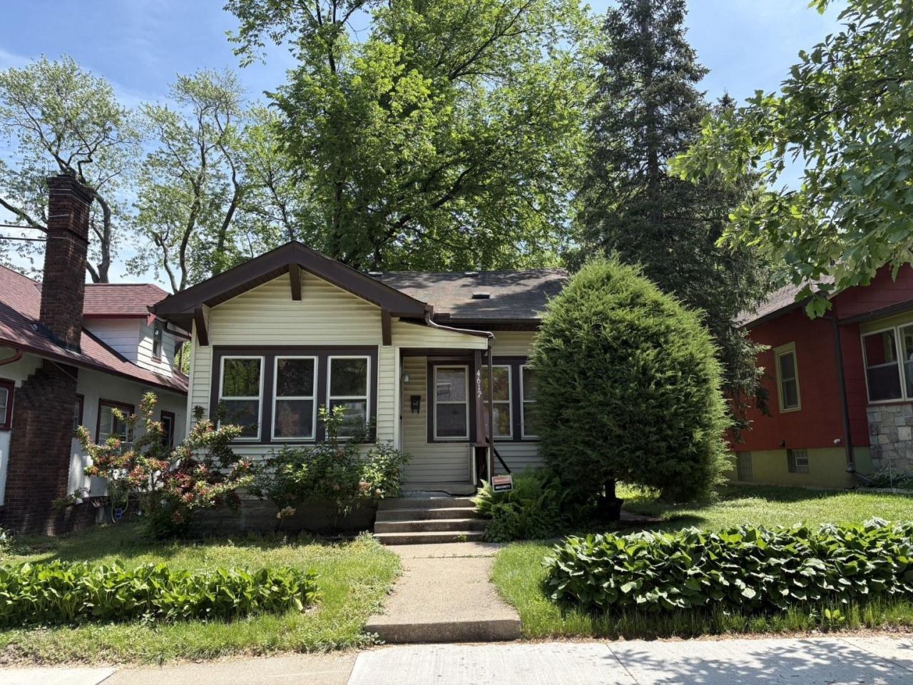 4617 Columbus Avenue  Minneapolis, MN 55407