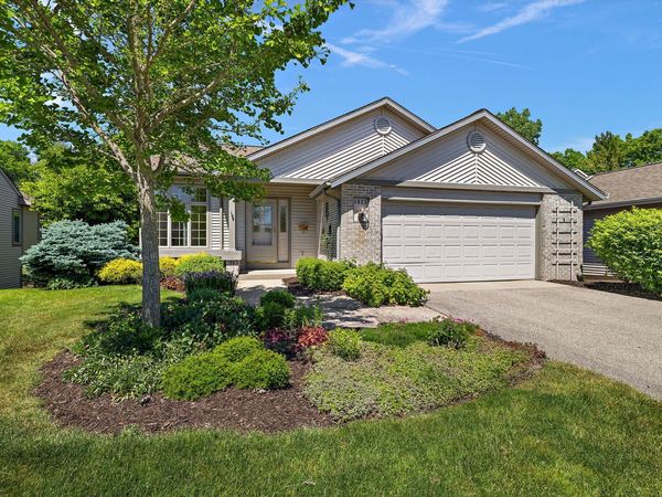 1925 Hidden Oak Court SE, Grand Rapids, MI 49546