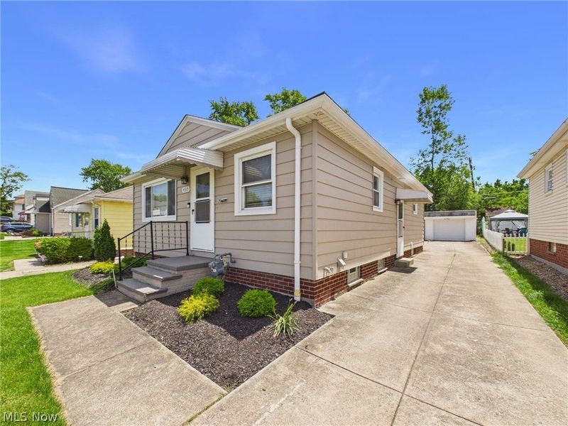 4315 Russell Avenue, Parma, OH 44134 Photo 3