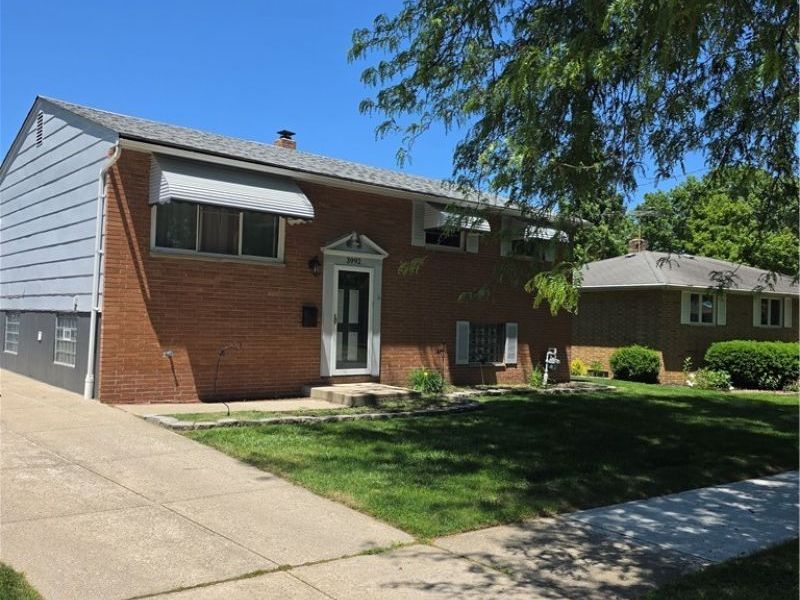 3992 W 176th Street , Cleveland, OH 44111 Photo 3