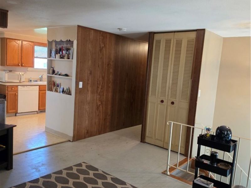 3992 W 176th Street , Cleveland, OH 44111 Photo 8