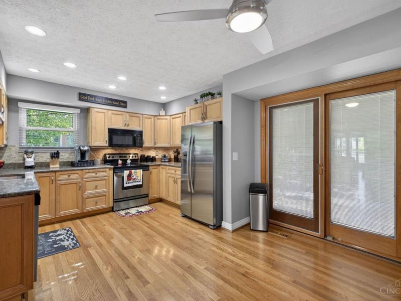 194 Assisiknoll Court, Delhi Twp, OH 45238 Photo 15
