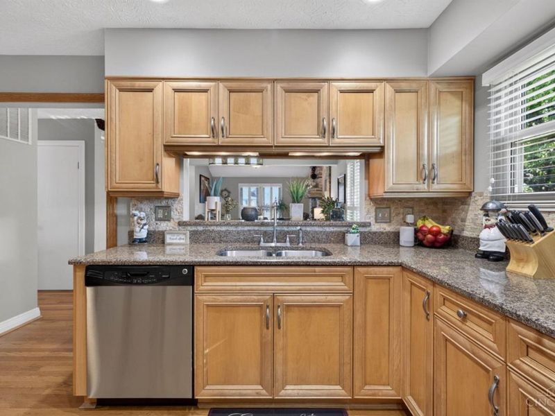 194 Assisiknoll Court, Delhi Twp, OH 45238 Photo 16
