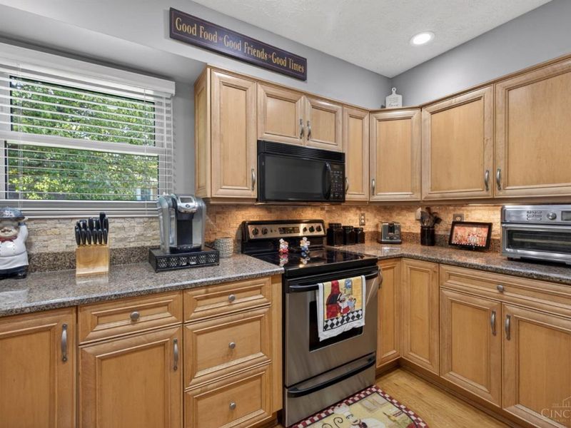 194 Assisiknoll Court, Delhi Twp, OH 45238 Photo 17