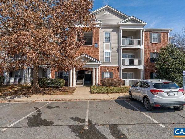 157 YELLOWSTONE DR, Unit 205, CHARLOTTESVILLE, VA 22903
