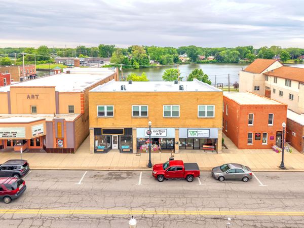 220 Main Street , Hobart, IN 46342